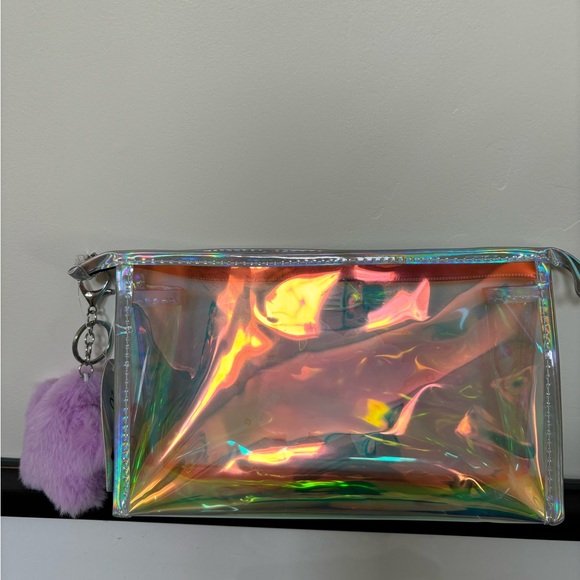 NWT The Crème Shop BT21 Iridescent Makeup Holographic Bag Pouch - Picture 3 of 6